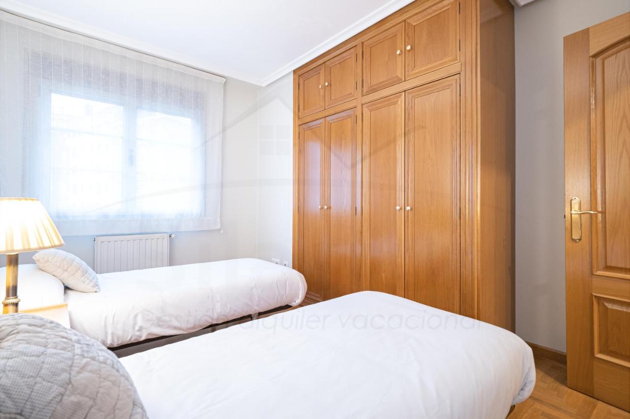 Celina Apartamento Gijon Bagian luar foto