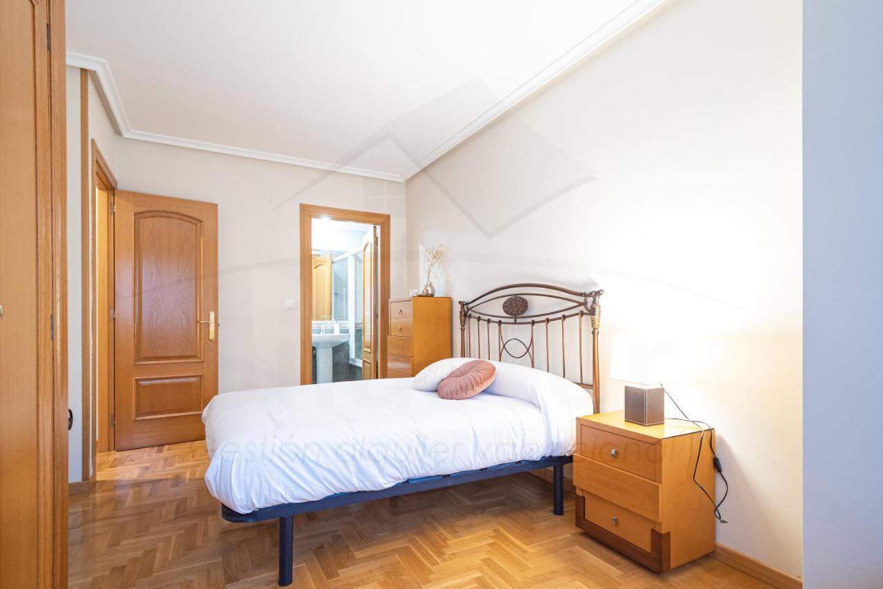 Celina Apartamento Gijon Bagian luar foto