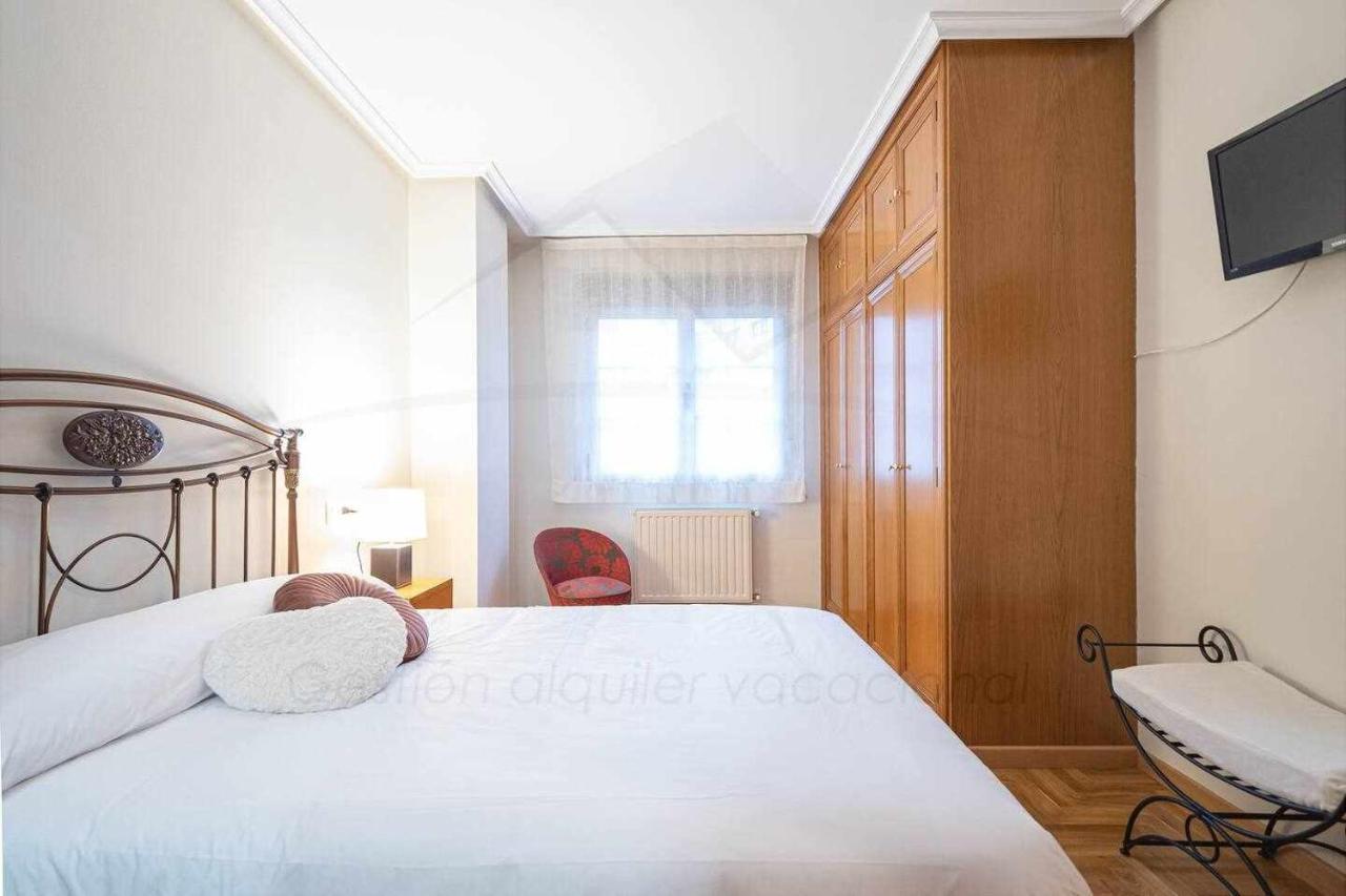 Celina Apartamento Gijon Bagian luar foto